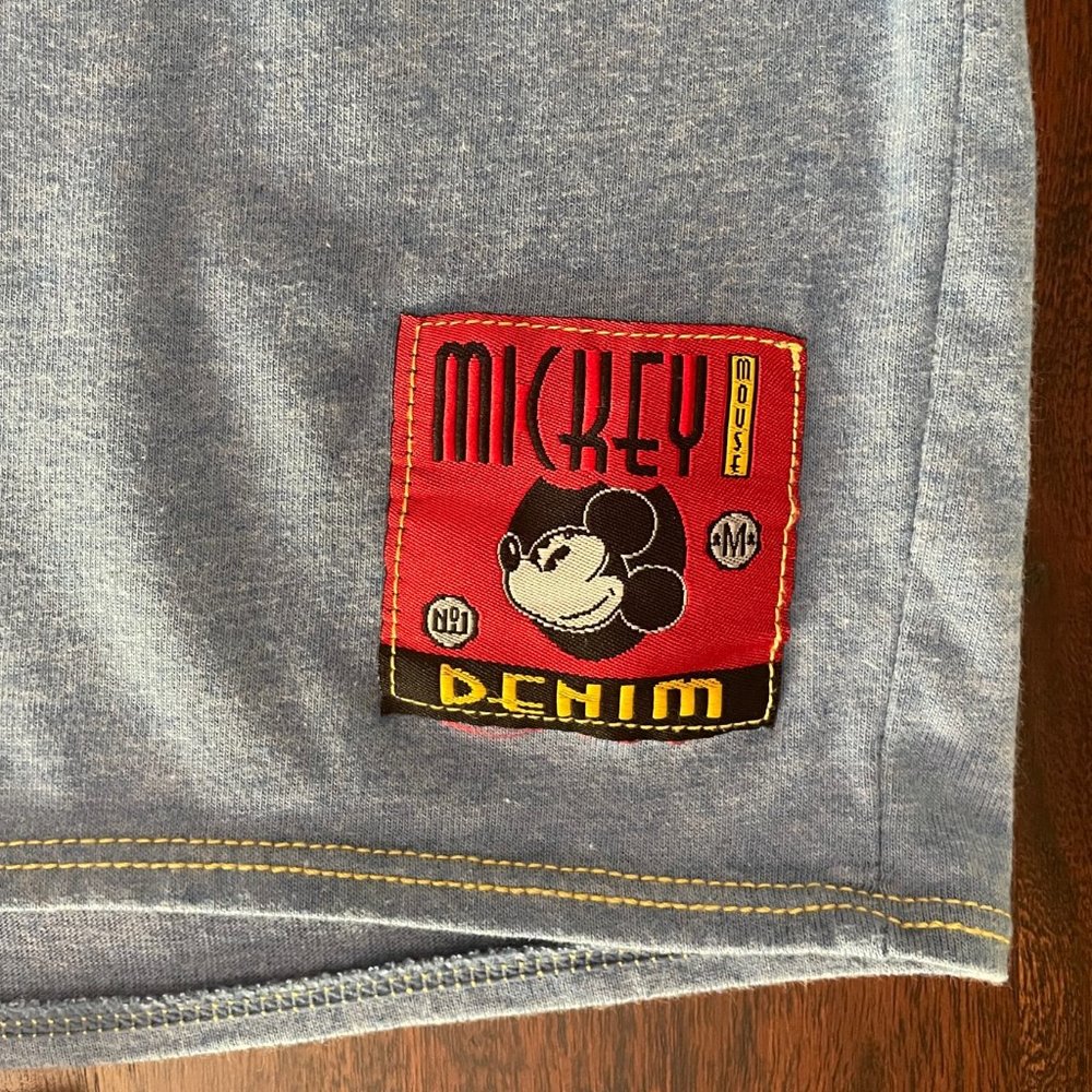 Disney Mickey Mouse Shorts (L) - Picture 8 of 9